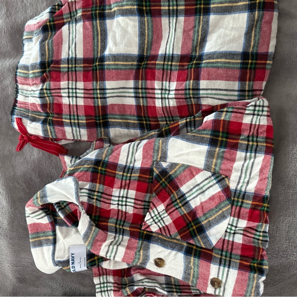 Old Navy Red Plaid Pajama Set